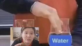 郭郭吃哈密瓜,郭郭畅享哈密瓜美味之旅