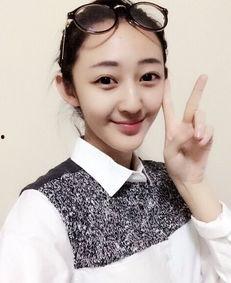 明星图片17岁,揭秘明星初露锋芒的惊艳瞬间